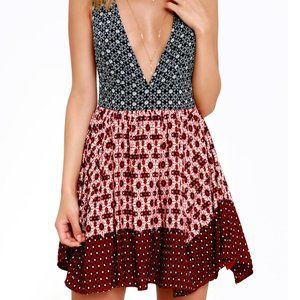 La Vie en Roses Navy Blue and Red Floral Print Dress